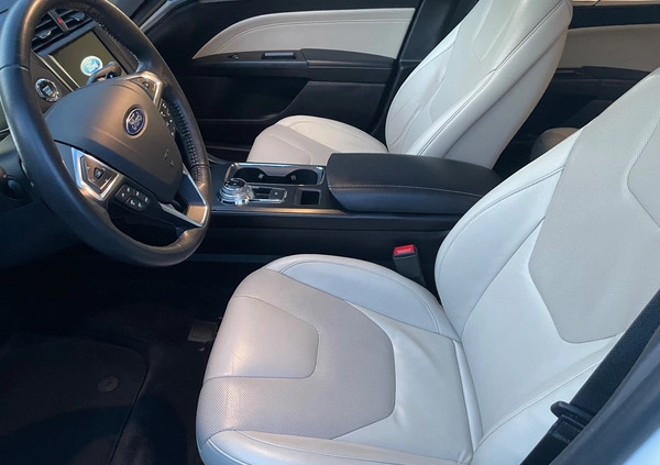 Ford Fusion cena 65900 przebieg: 103000, rok produkcji 2018 z Iława małe 191